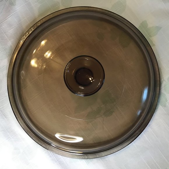 Vintage Large Vision Corningware Amber Glass Pot with Lid - Picture 4 of 7